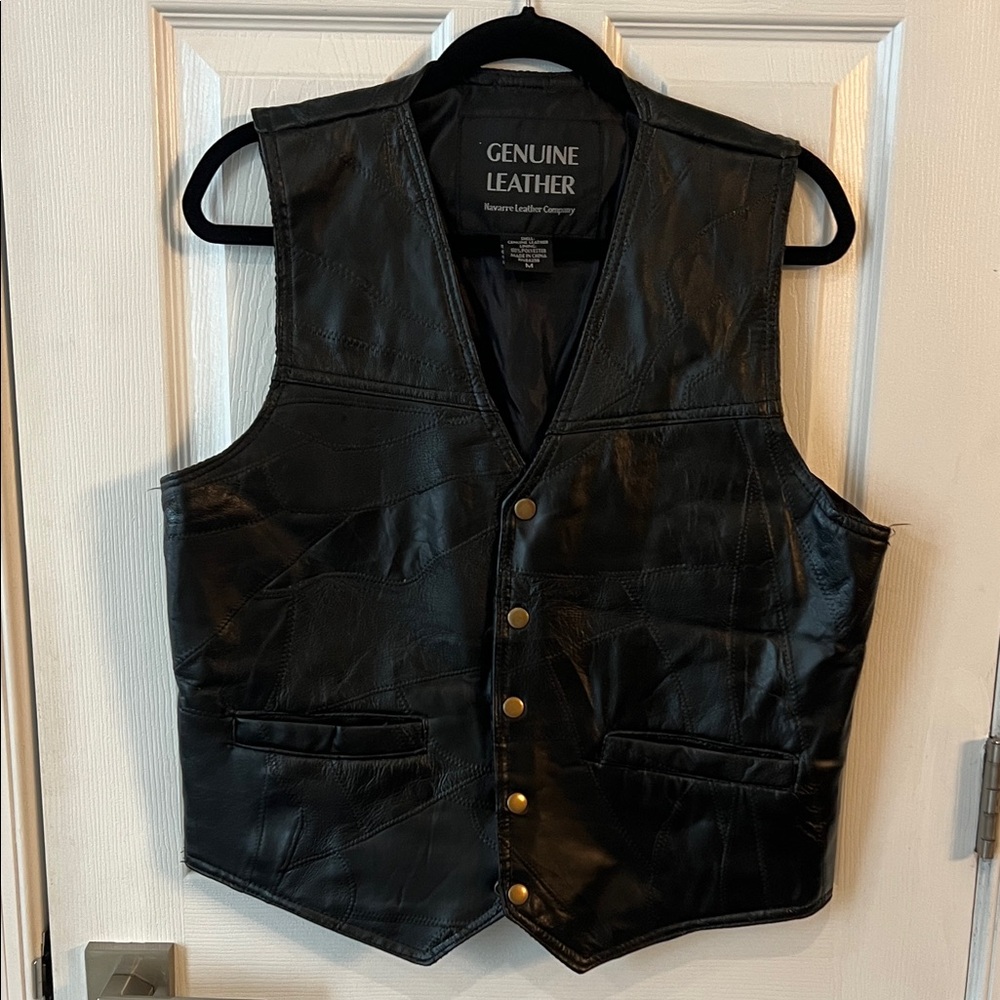 Vintage 80s leather patchwork motorcycle Black Vest sz M (sz 4-8 for women)